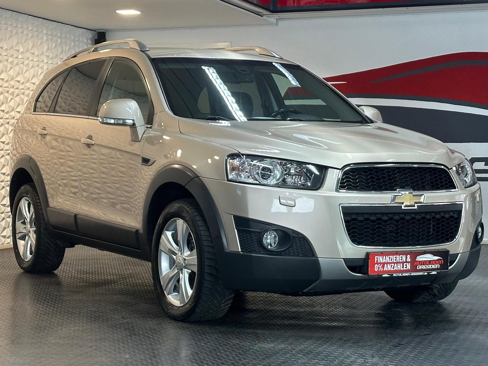 CHEVROLET Captiva 2.2D LIMITED 4x4 SHZ#AHK#TEMPO#KLIMA#PDC - Image 2