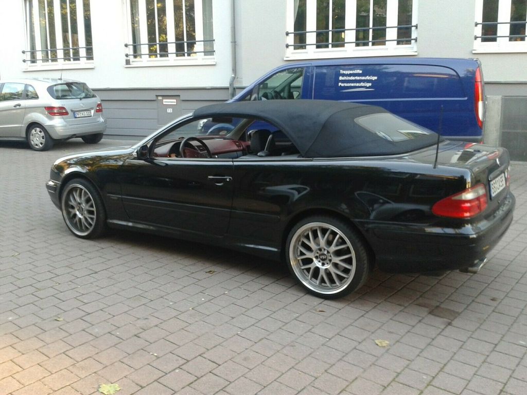 Mercedes-Benz CLK 430