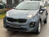 Kia Sportage Dream Team 2WD/NAVI/SPURHALTE/TOTERWINK - Kia Gebrauchtwagen in Dortmund