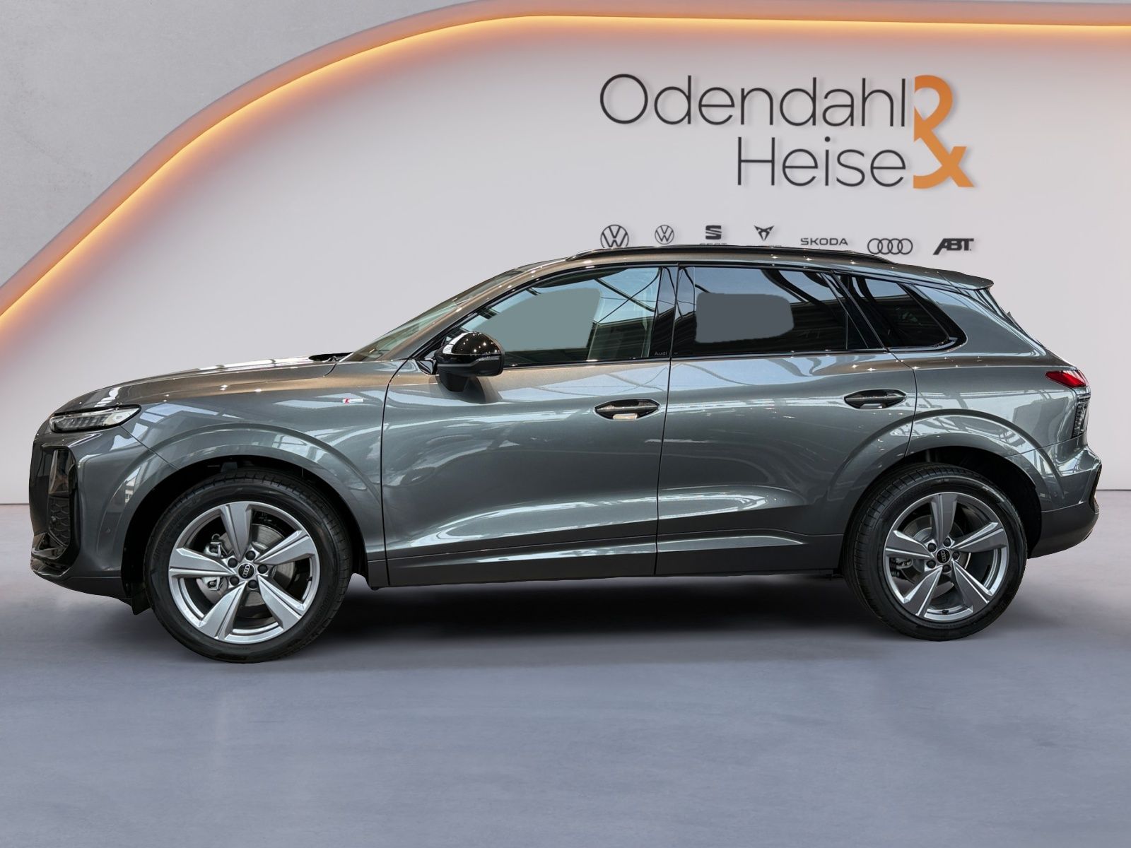 Audi Q3 SUV TFSI S tronic imagem 2