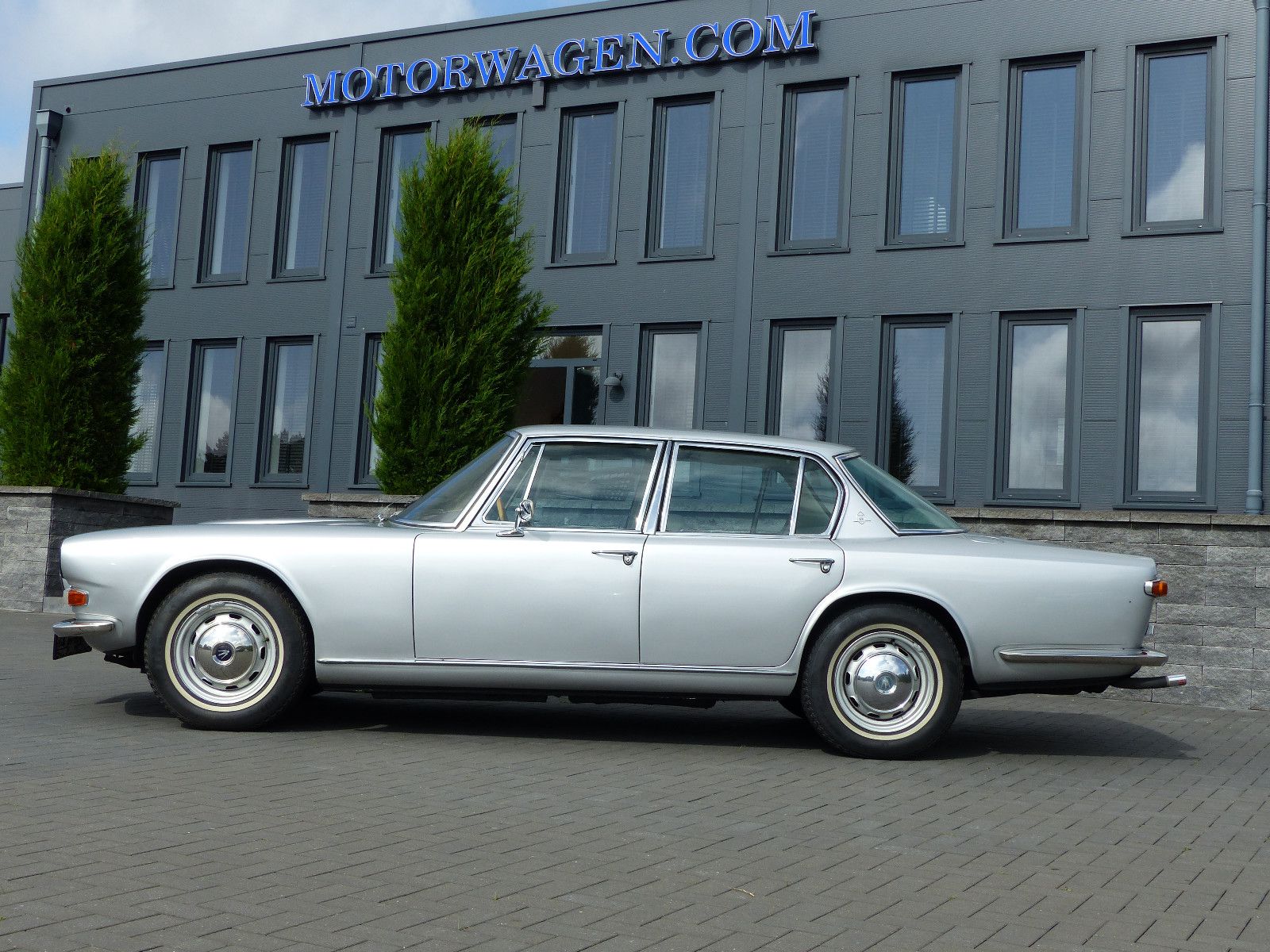 Fahrzeugabbildung Maserati Quattroporte 4200