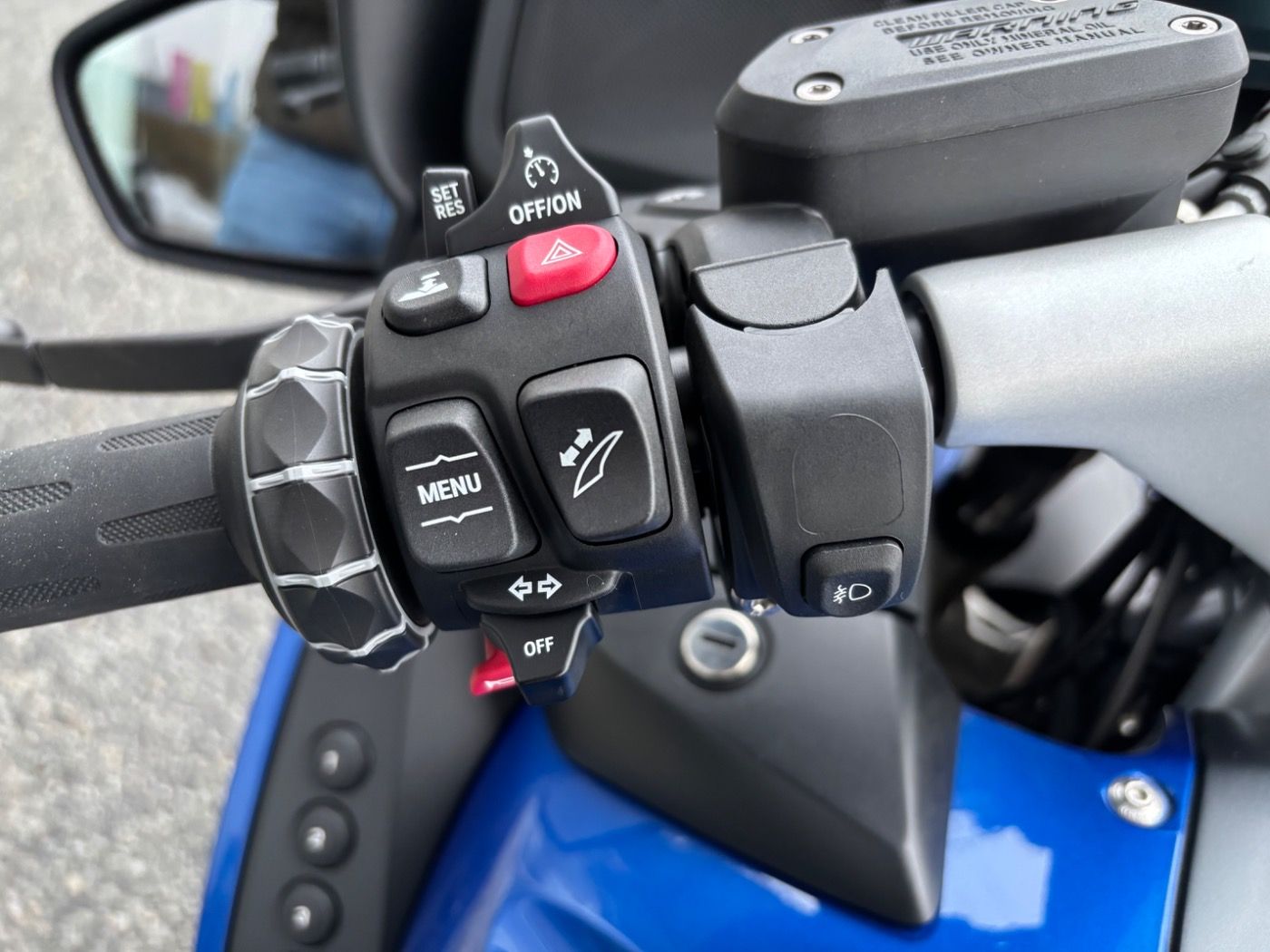 Fahrzeugabbildung BMW R 1250 RT Sport 2 Pakete ACC