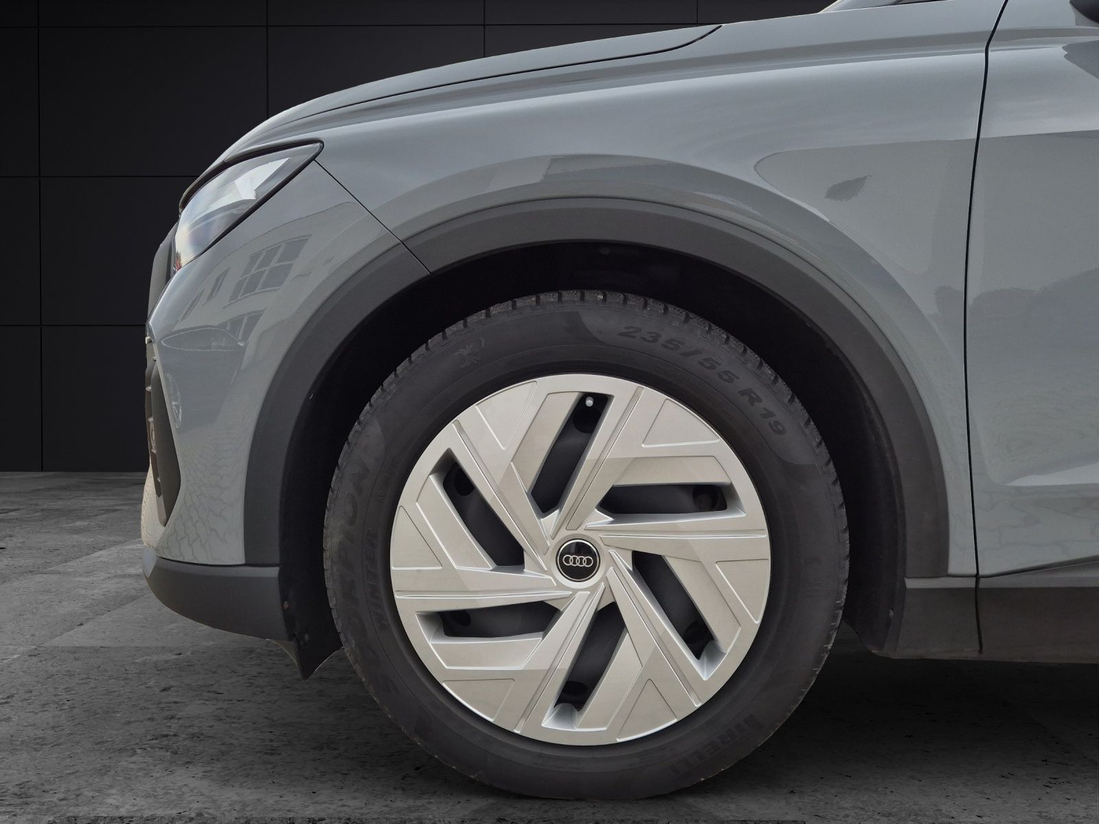 Fahrzeugabbildung Audi Q4 e-tron 45 e-tron quattro LED Naviplus AVC ACC