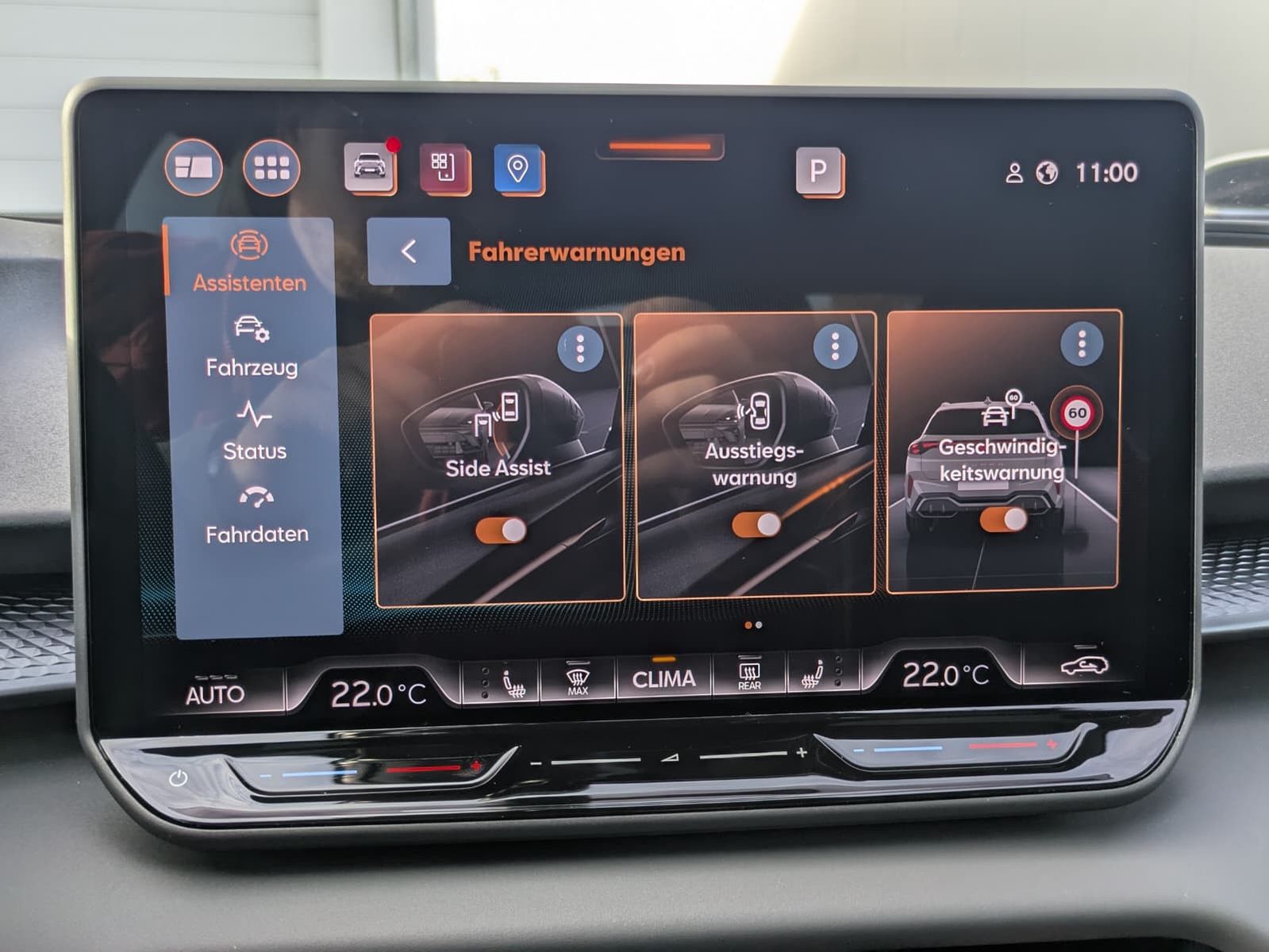 Fahrzeugabbildung CUPRA Terramar 2.0 TSI 4D VZ HUD*MATRIX*PANO*DCC*20"