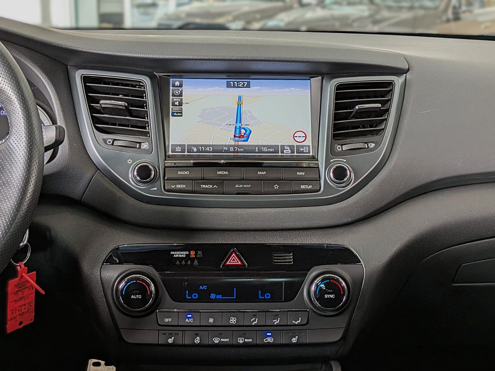 Fahrzeugabbildung Hyundai TUCSON 1.6i DTC PASSION SITZHZ ANDROID NAVI CAM