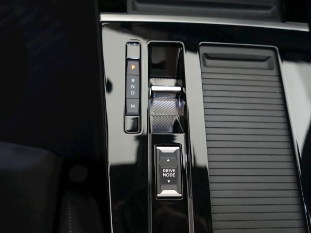 Astra L ST ULTIMATE AT+AHK+LED MATRIX+NAVI+360 G