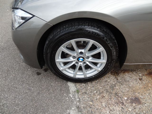Fahrzeugabbildung BMW 318d Advantage/2.Hd/Navi/LED/AHK/SitzH/TopZust/