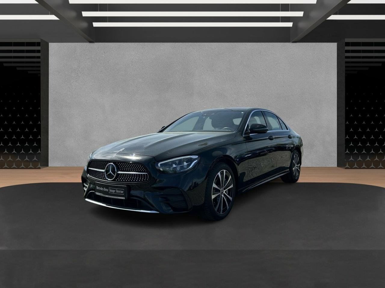 Mercedes-Benz E 300 e Limousine AMG+FAHRASSIST+AMBIENTE+KAM