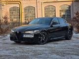 Alfa Romeo Giulia 2.0 Turbo Q2  - Alfa Romeo Giulia: Automatik