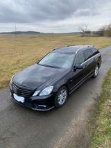 Mercedes-Benz E 350 CDI T | AHK | 8 Fach b. | AMG P. | gepfl.  - Mercedes-Benz E 350 in Magdeburg