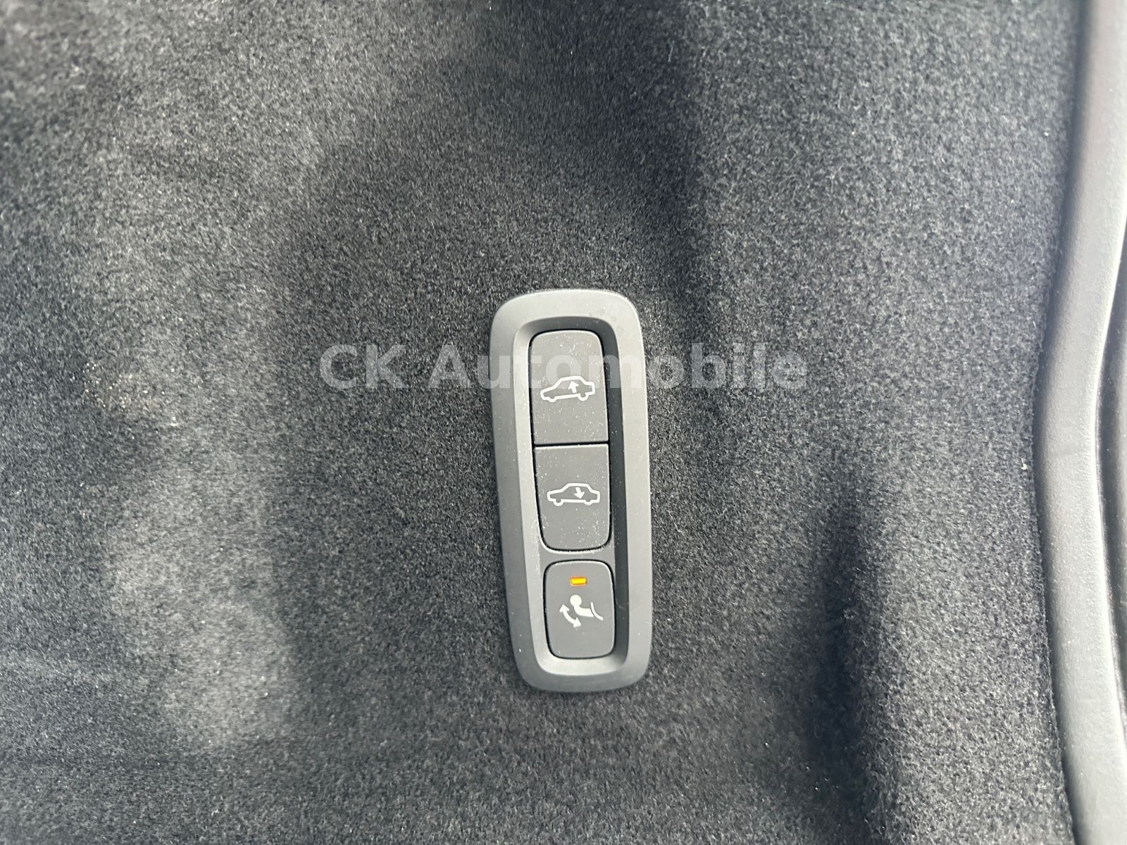 Fahrzeugabbildung Volvo XC60 D4 Inscription 2WD/BLIS/Head-Up/Pano/360°