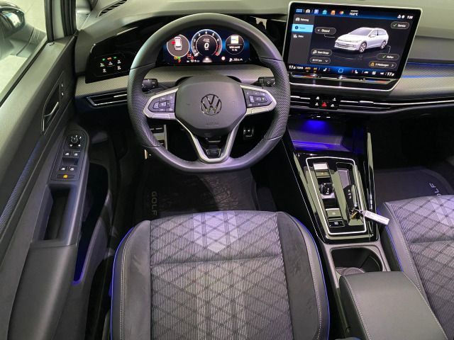 Golf Variant R-Line 1.5 eTSI DSG AHK+MATRIX+NAVI
