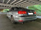 Volkswagen Jetta 1.6 TDI DSG Comfortline - Volkswagen Jetta Comfortline mit Diesel-Antrieb