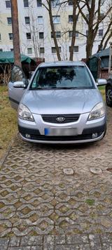 Kia Oma Auto Kia Rio - gebrauchte Kia Rio aus dem Jahr 2007