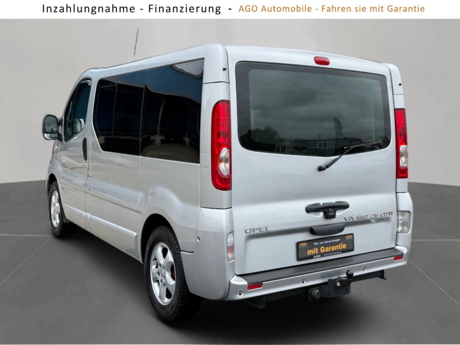 Opel Vivaro Tour Cosmo AHK 8 Sitzer