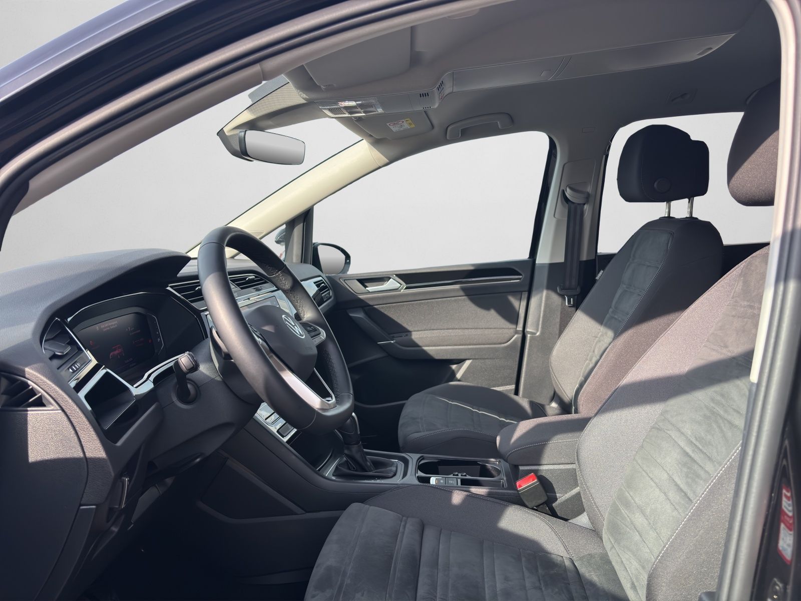 Volkswagen Touran - Bild 13