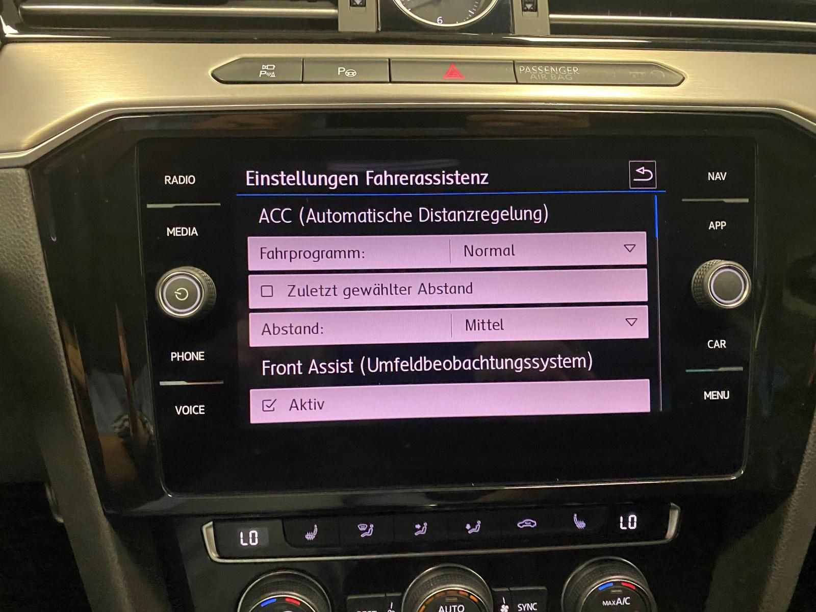 Fahrzeugabbildung Volkswagen Passat Variant 2.0 TDI Highline BMT/Start-Stopp