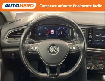 Volkswagen T-Roc - 11