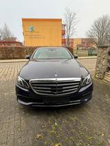 Mercedes-Benz E 350 Burm,HeadUP,Wide,AHK,Memory,Standh,Keyless - Mercedes-Benz E 350 mit Benzin-Antrieb: Limousine
