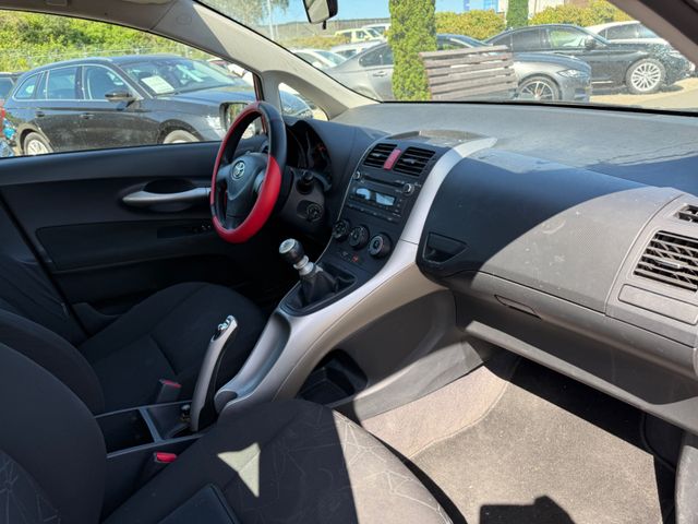 Toyota Auris Basis