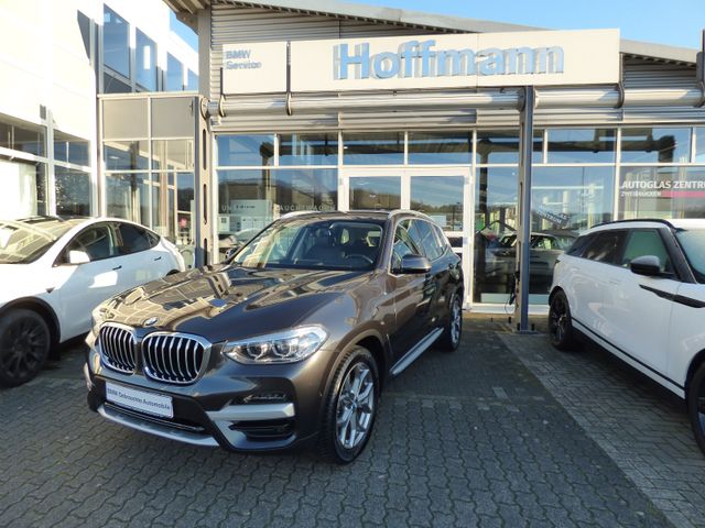 BMW X3 xDrive 20 i xLine - Autom./Navi/Head-UP/19 "