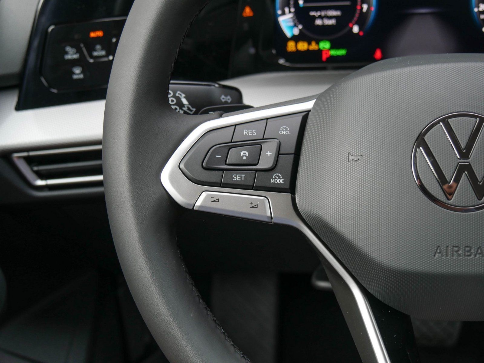 Volkswagen Golf - Bild 14