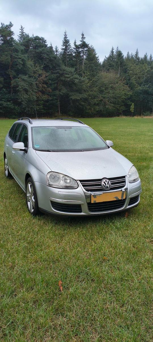 Volkswagen Golf 2007 — rear view