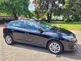 Renault Megane III Lim. 5-trg. Paris - gebrauchte Renault Megane aus dem Jahr 2014