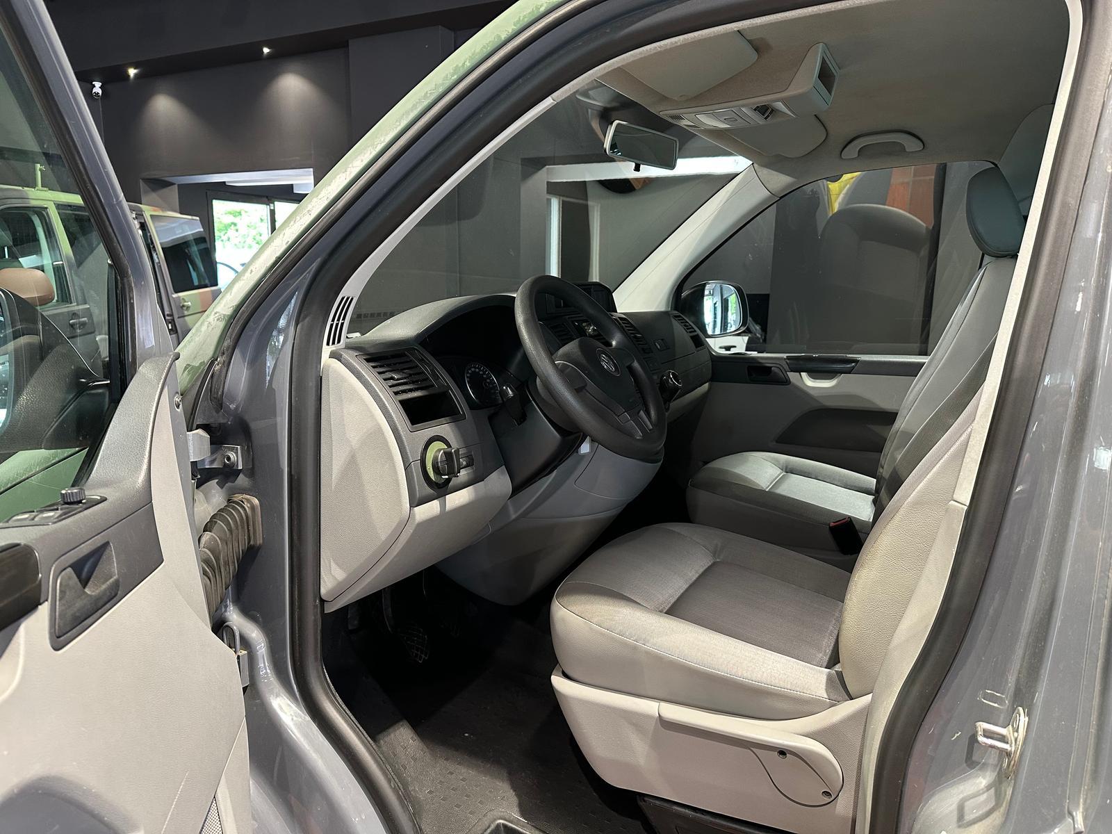 Volkswagen T5 WIDDER 4MOTION ROCKTON SEIKEL BUNDESWEHR OFFR