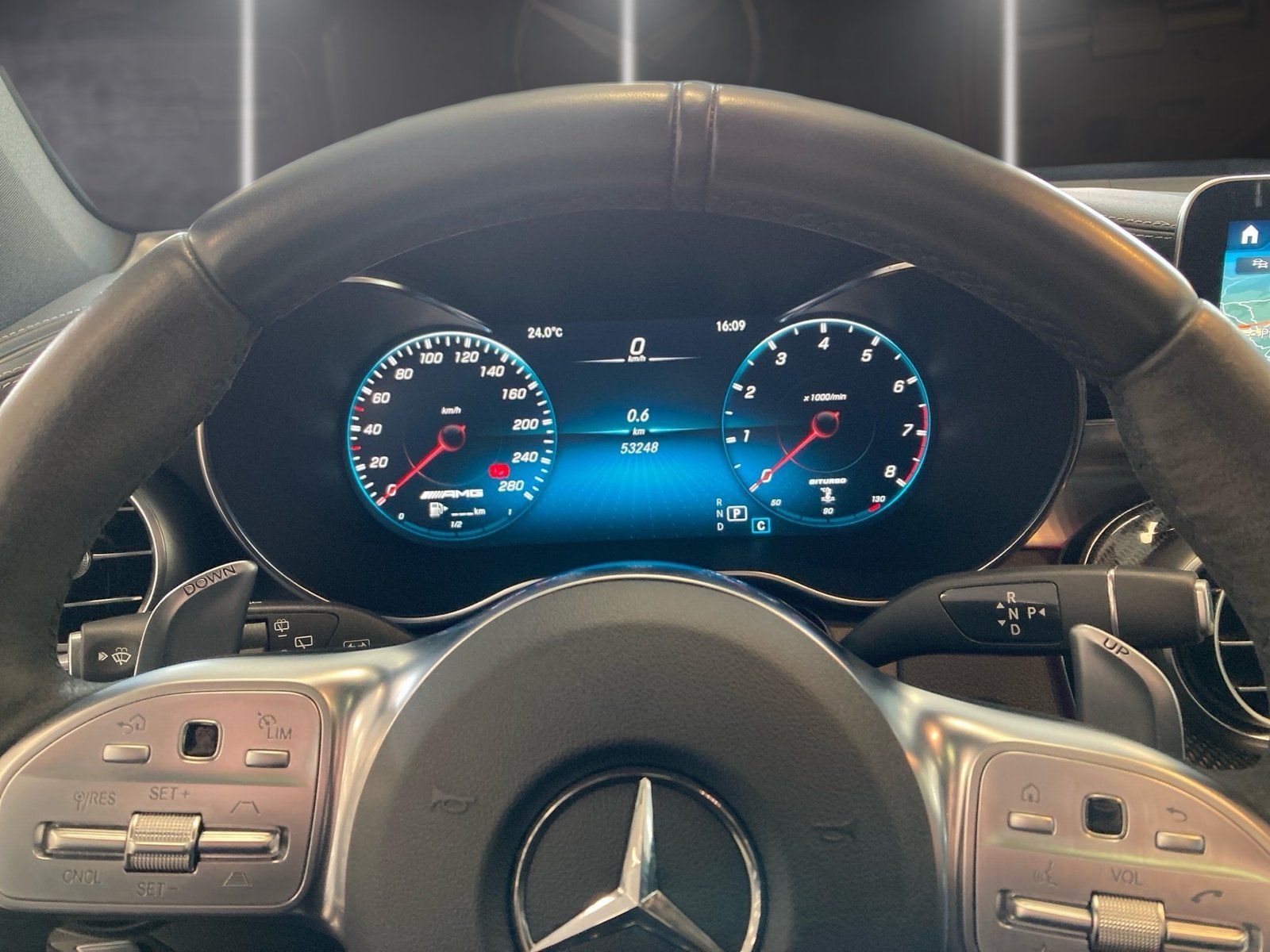 Fahrzeugabbildung Mercedes-Benz GLC 43 AMG 4M*Pano*Burm*Distr*HUD*MBeam*DiGi*360