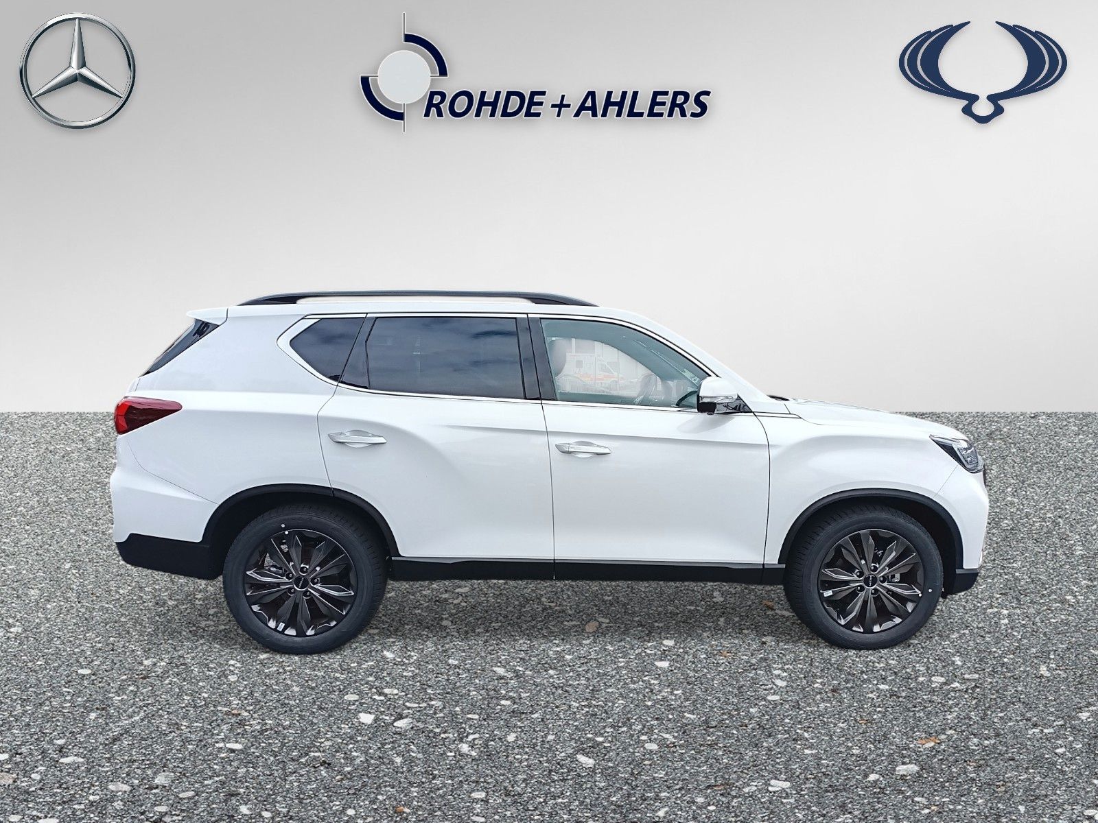 Fahrzeugabbildung KGM REXTON+BLACKLINE+20ZOLL+PANO+360°+KAMERA+LEDER+