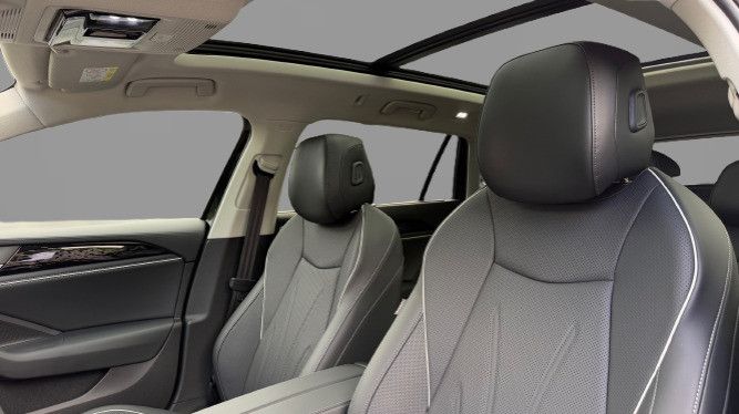 Volkswagen Passat Variant - Bild 10