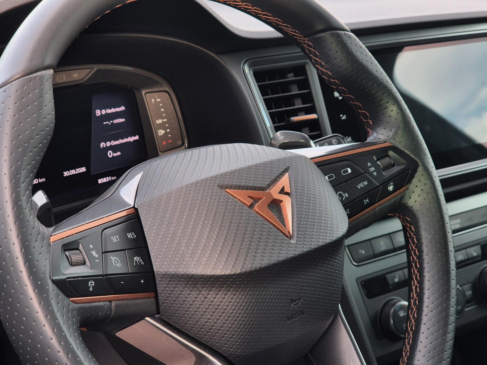 Cupra Ateca 4Drive DIGITALES C.P KEYLESS LED ACC 360°