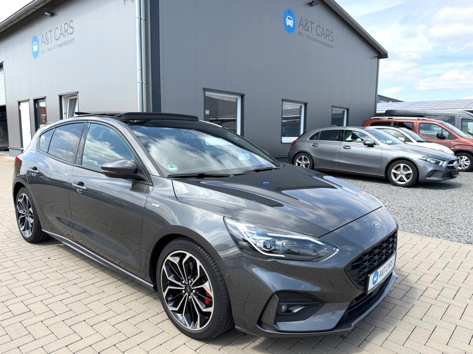 Ford Focus ST-Line/PANO-Dach/B & O/LED/CarPlay/Sport