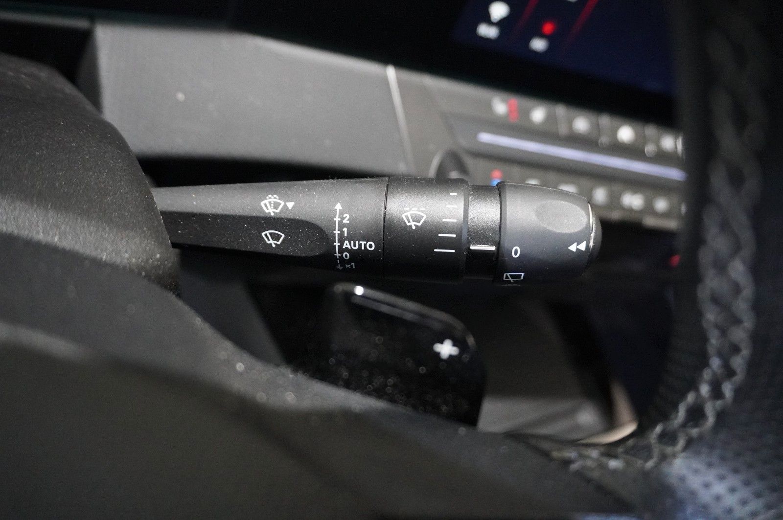 Fahrzeugabbildung Opel Astra L ST 1.5D ULTIMATE NAVI/LED/360°/PANO./DAB