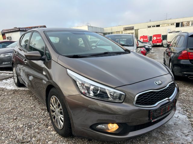 Kia cee'd / Ceed Lim. 1.6 CRDI 128 PS