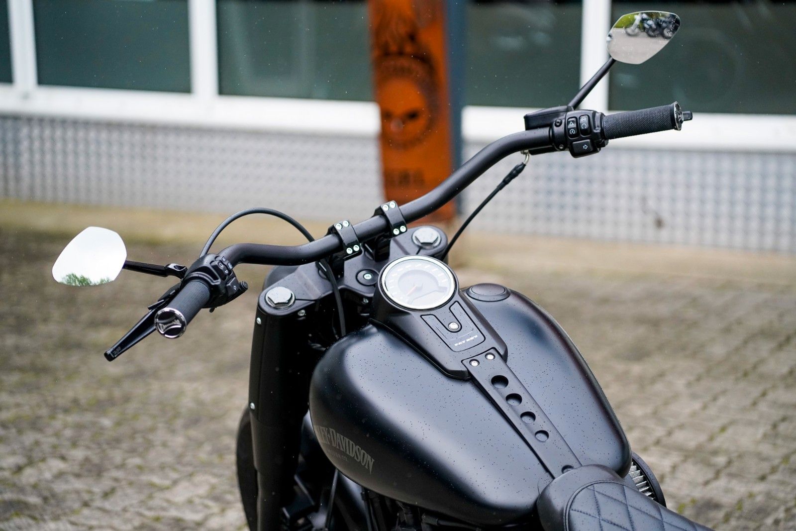 Fahrzeugabbildung Harley-Davidson FLFBS Fat Boy 114 cui - All Black - Jekill - 260