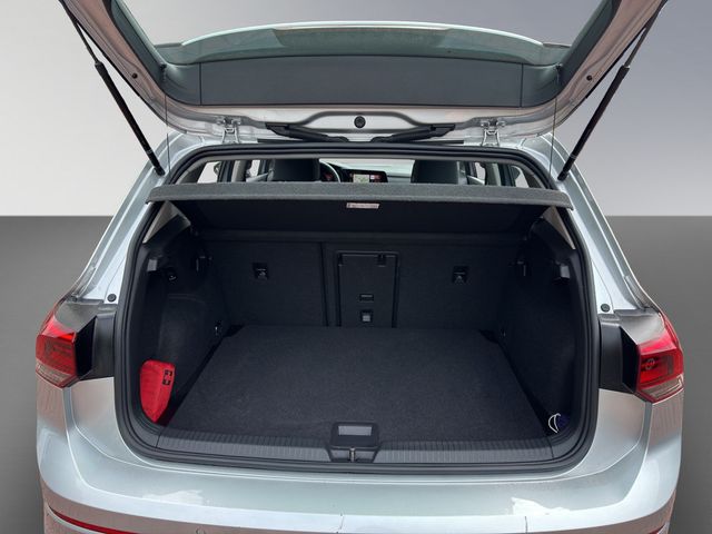 Golf VIII 1.5 eTSI Life DSG SHZ NAVI AHK ACC LED