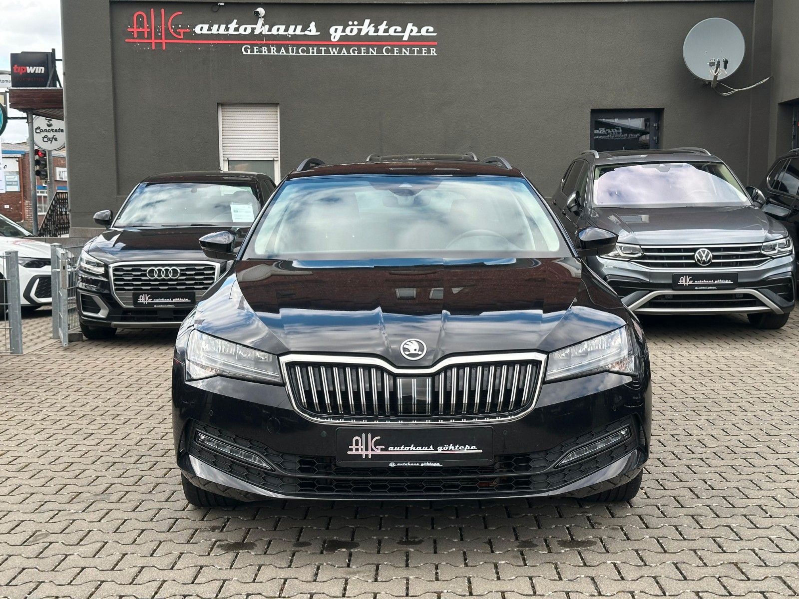 Skoda Superb Combi 2.0 TDI DSG *1.HAND*AHK*VIRTUAL* imagem 2