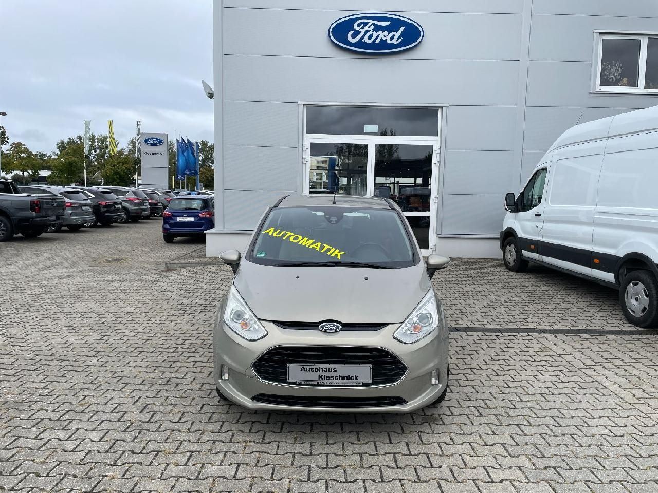 Fahrzeugabbildung Ford B-MAX Titanium, Autom., Kamera, Sitzheiz.