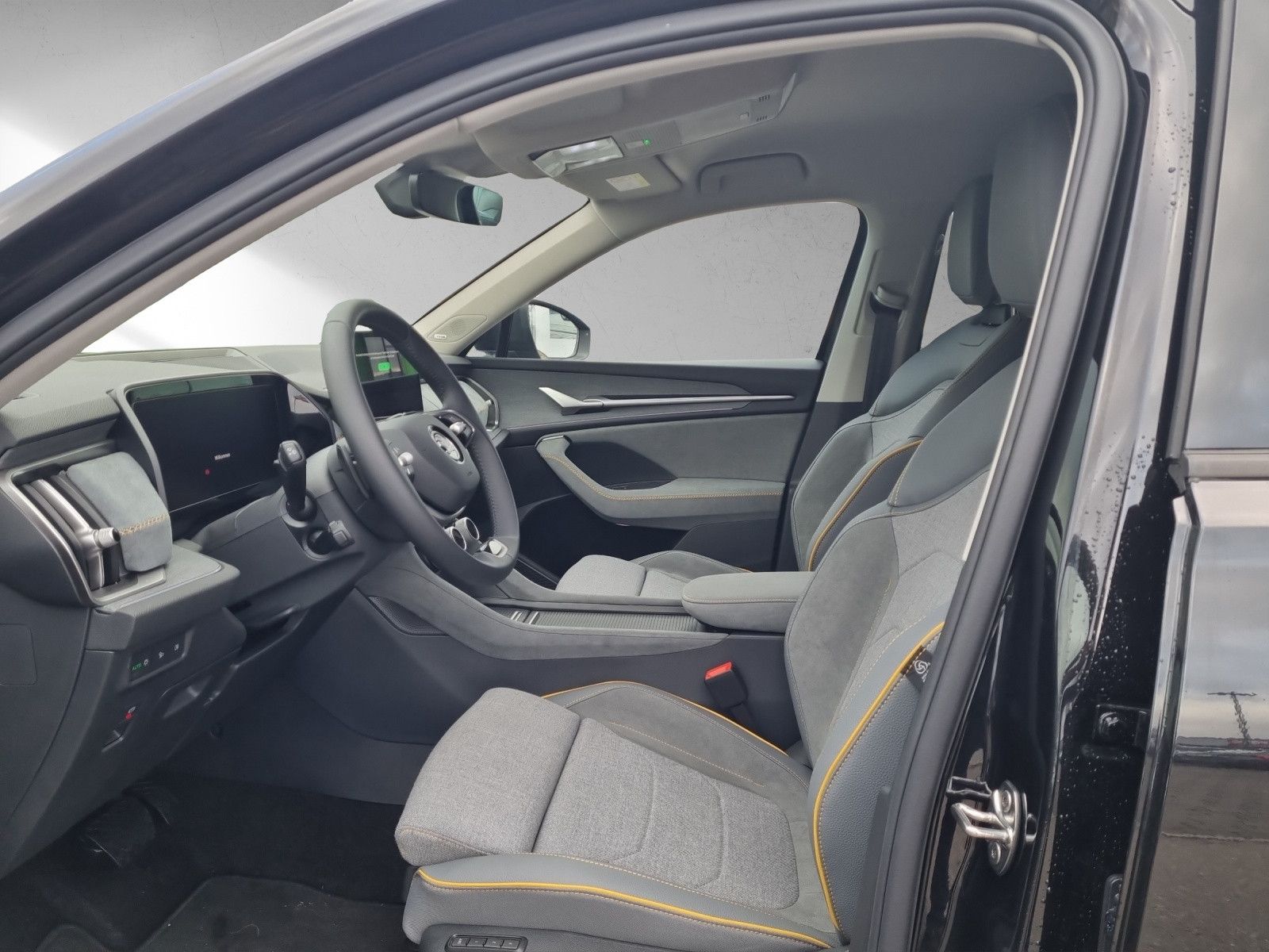 Fahrzeugabbildung SKODA Kodiaq 2.0 TDI 142 kW 4x4 Selection WINTER LOUNG