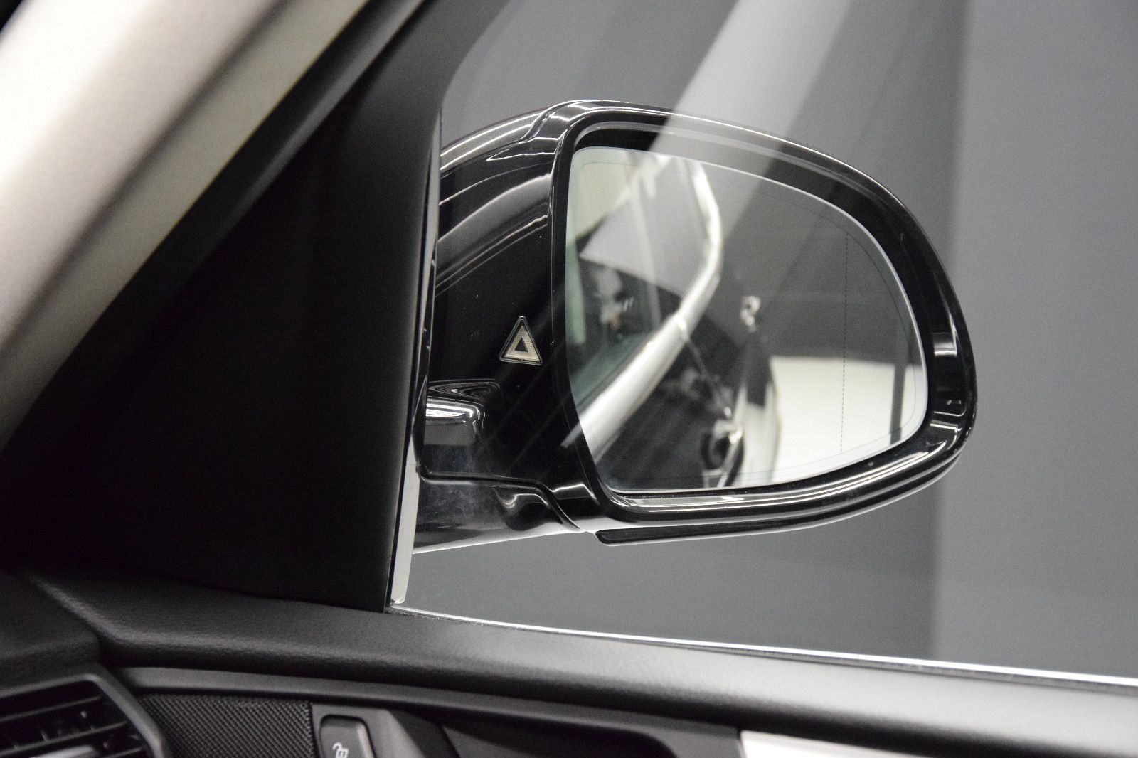 Fahrzeugabbildung BMW X3 xDrive 20d TeilLeder ACC HuD Pano Xen 360°