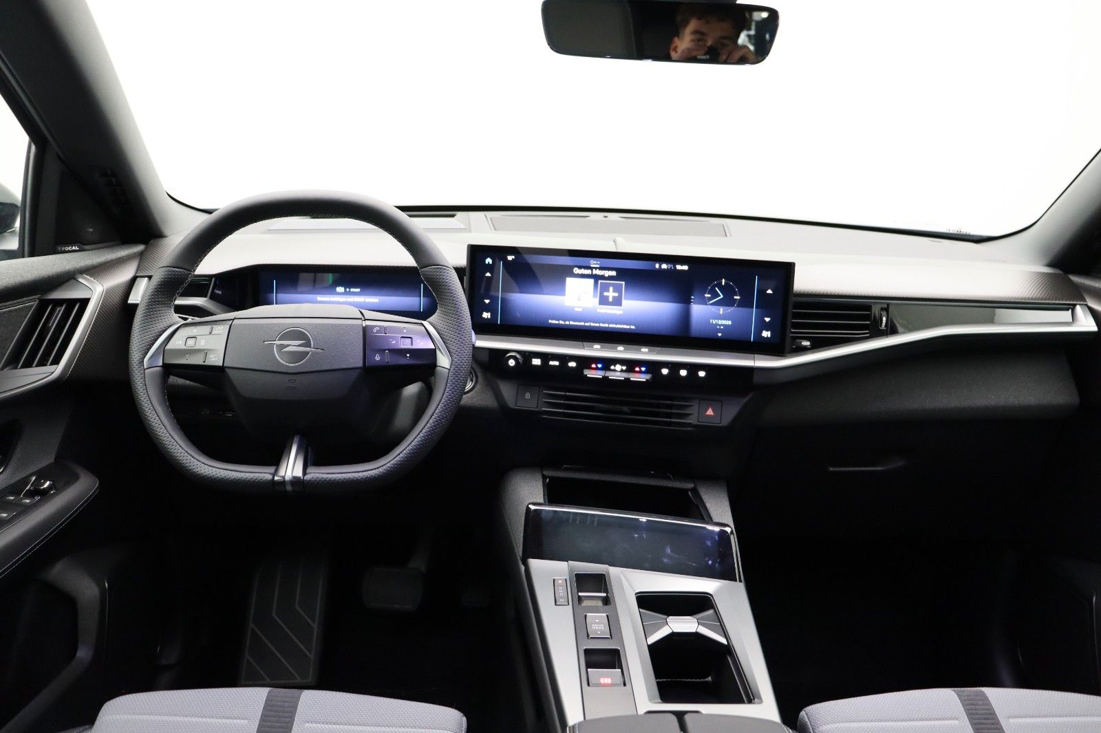 Fahrzeugabbildung Opel Grandland GS 1.2 48V Mild-Hybrid