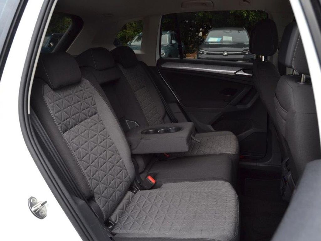 Tiguan 2.0 TDI 4Motion DSG IQ.DRIVE/AHK/18-ZOLL/