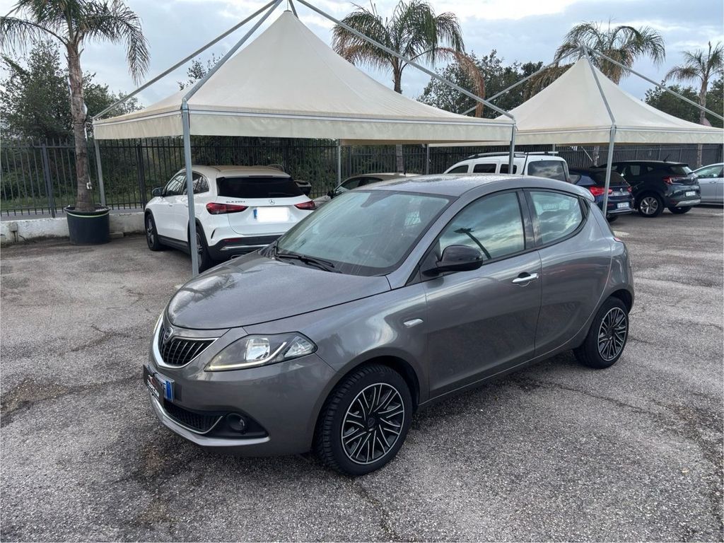Image of Lancia Ypsilon