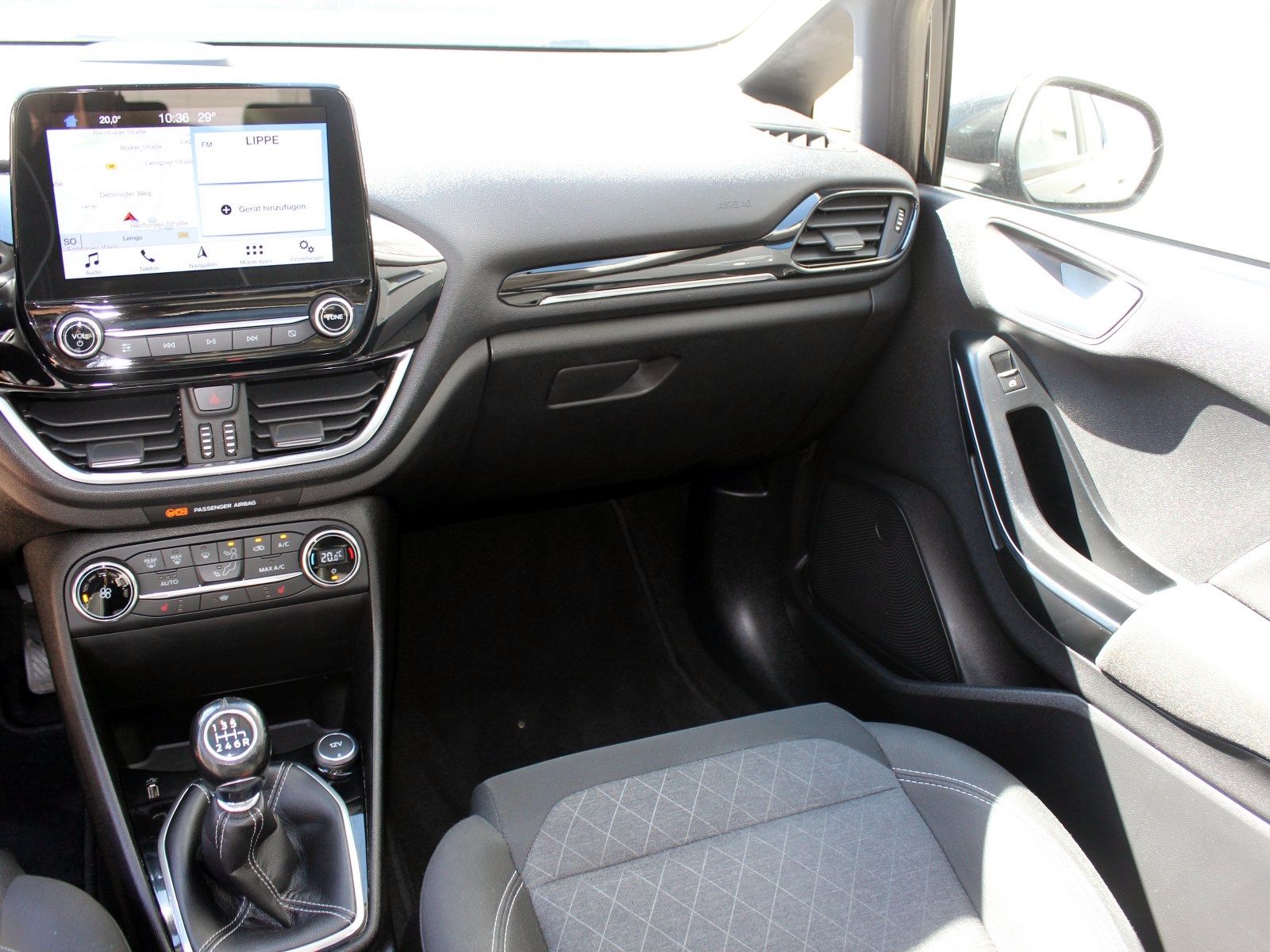 Fahrzeugabbildung Ford Fiesta Active 1,0 EcoBoost Start/Stopp