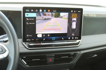 Volkswagen Tiguan - 10