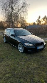 BMW 330D E91 **VIELE NEUTEILE** - BMW 330: Kombi, E91 330d
