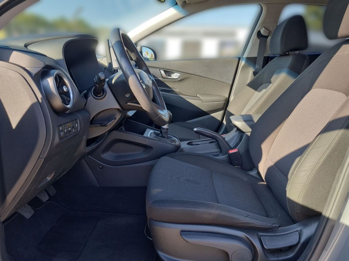 Fahrzeugabbildung Hyundai KONA Pure T-GDI EU6d-T 1.0 T-GDi 120 PS M T 2WD