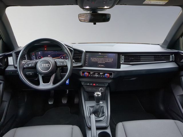 A1 Sportback 30 1.0 TFSI advanced PDC SHZ NAVI